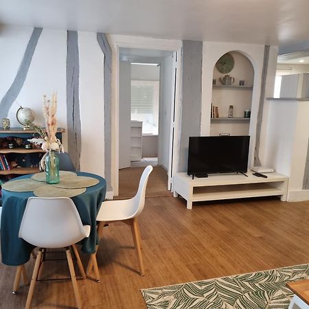 Appartement De La Rose Rouen Bagian luar foto