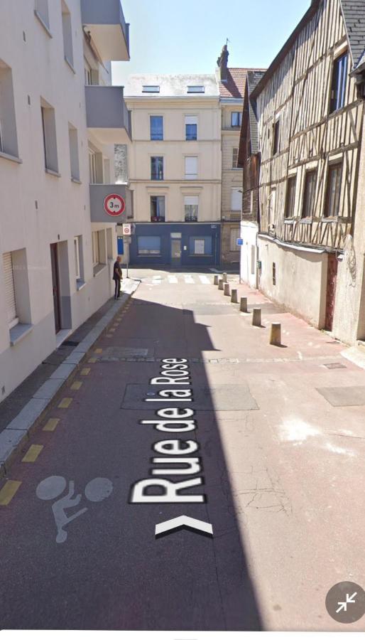Appartement De La Rose Rouen Bagian luar foto